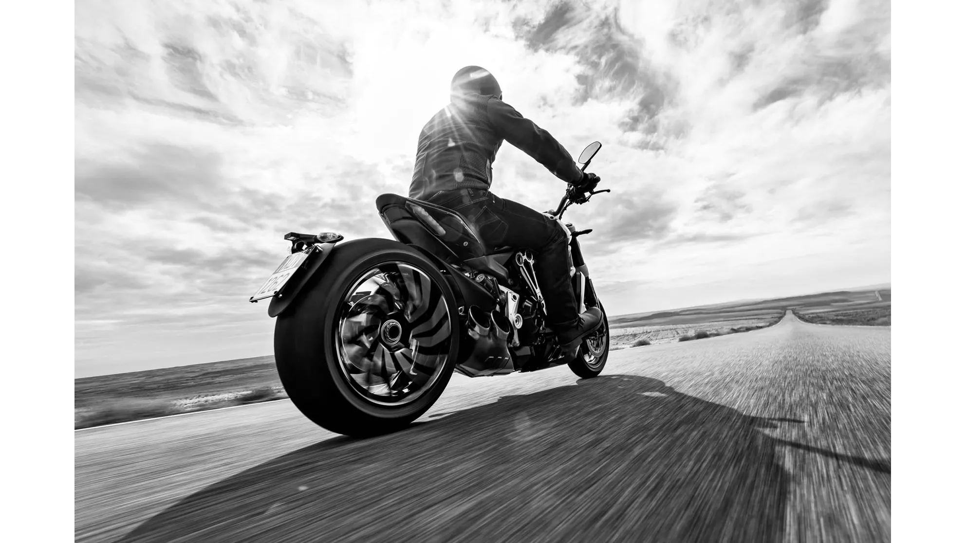 Ducati XDiavel S - Image 5 Ducati XDiavel S - Image 5